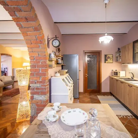 Tuscan Retreat Private Villa Lucignano
