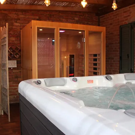 Private Tuscan Villa Pool & Spa